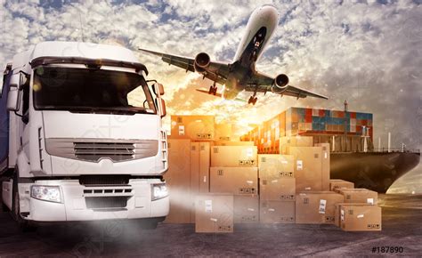 Entrepôt logistique